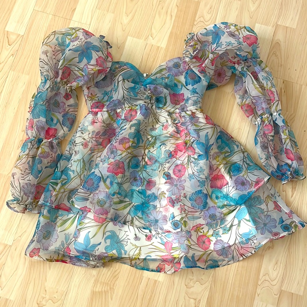 Worn once. Off the shoulder puffy floral dress